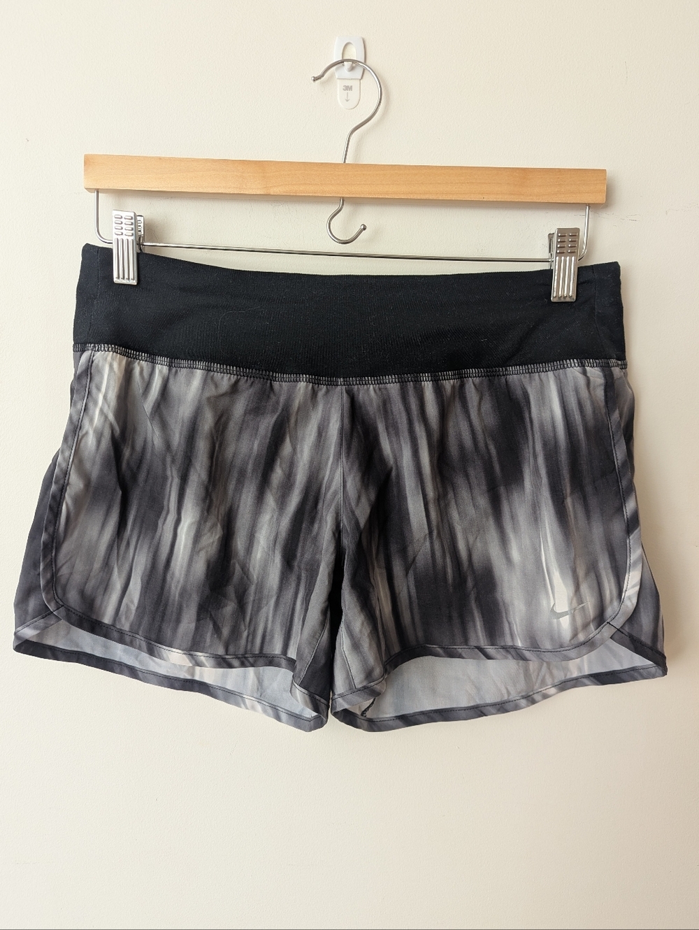 Nike Black & Gray Tie-Dye Running Shorts - Women's Small